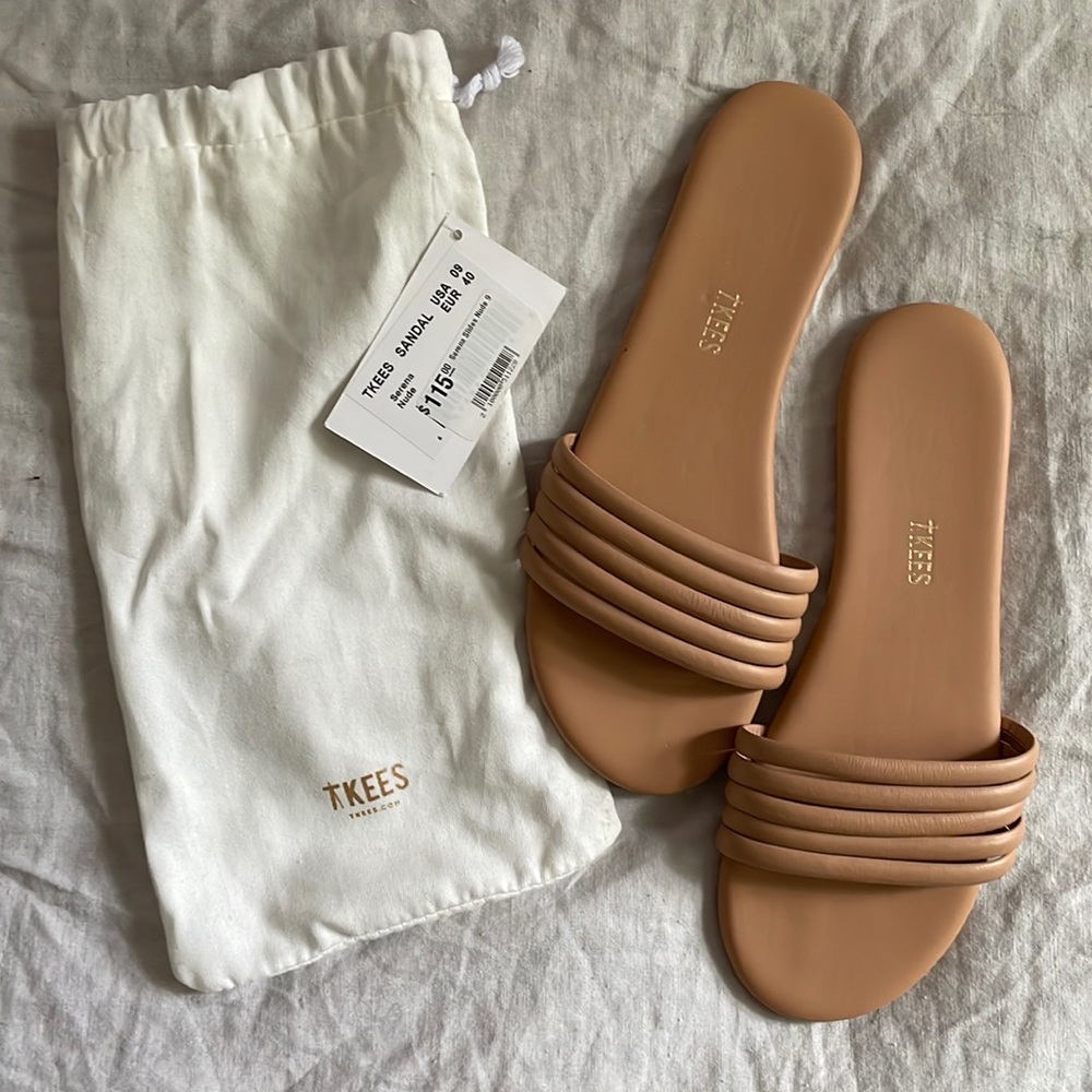 Brand new Tkees Serena in Nude colour size 9